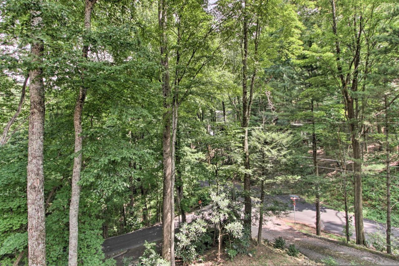Willa A-Frame Cabin With Hot Tub Less Than 1 Mi To Ober Gatlinburg Zewnętrze zdjęcie