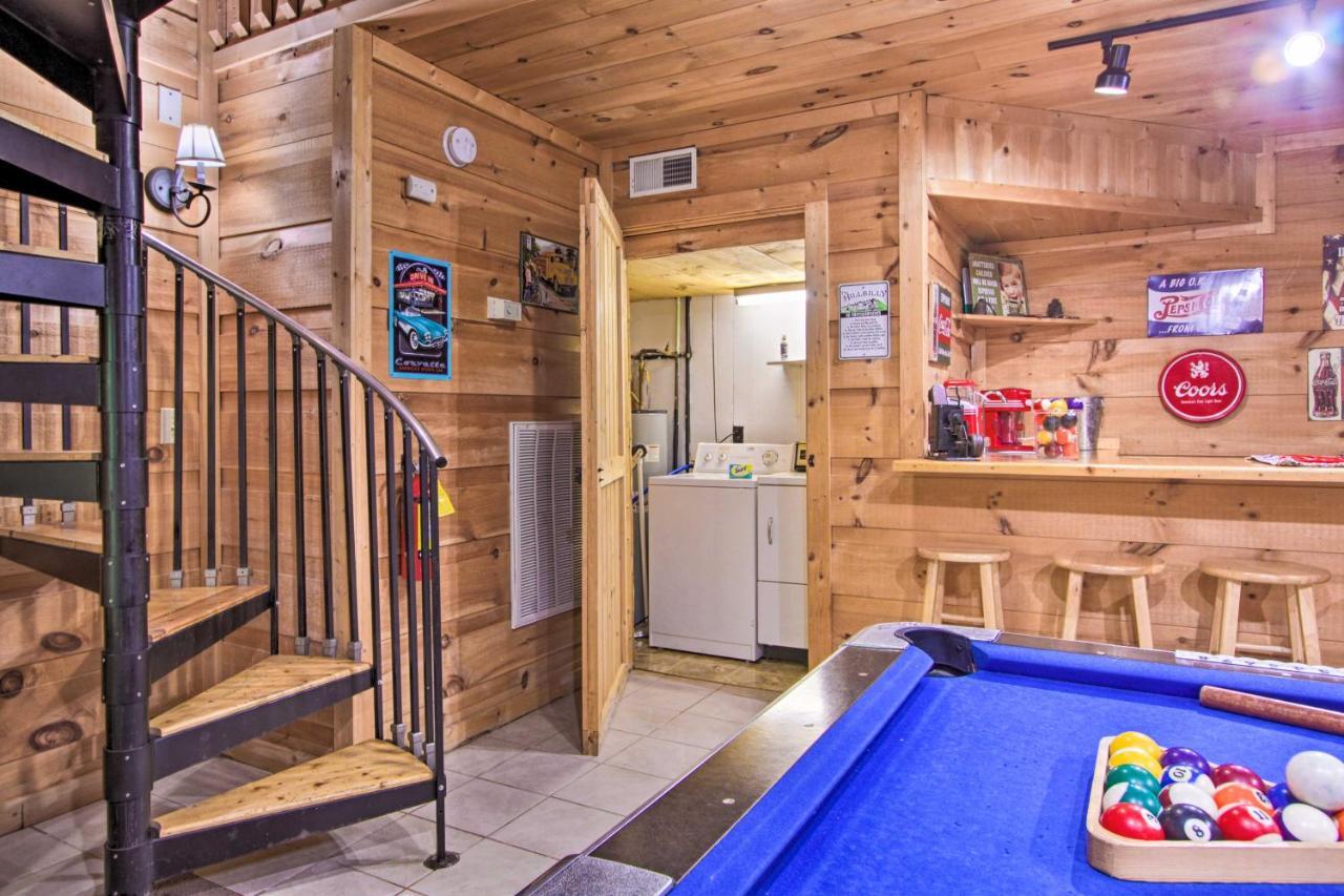 Willa A-Frame Cabin With Hot Tub Less Than 1 Mi To Ober Gatlinburg Zewnętrze zdjęcie