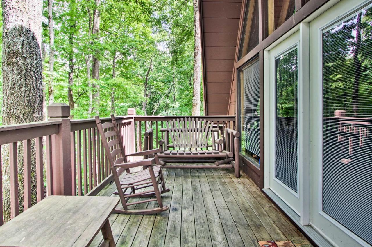 Willa A-Frame Cabin With Hot Tub Less Than 1 Mi To Ober Gatlinburg Zewnętrze zdjęcie