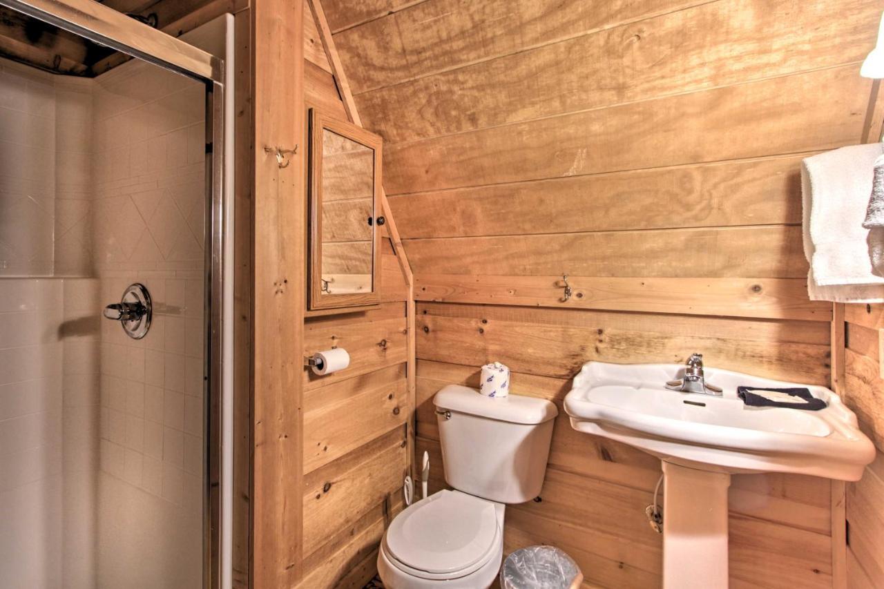 Willa A-Frame Cabin With Hot Tub Less Than 1 Mi To Ober Gatlinburg Zewnętrze zdjęcie